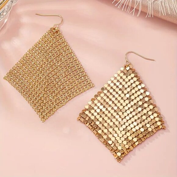 NEW mesh chain earrings, gold dangle drop earrings, trendy jewelry, preppy - Picture 2 of 3